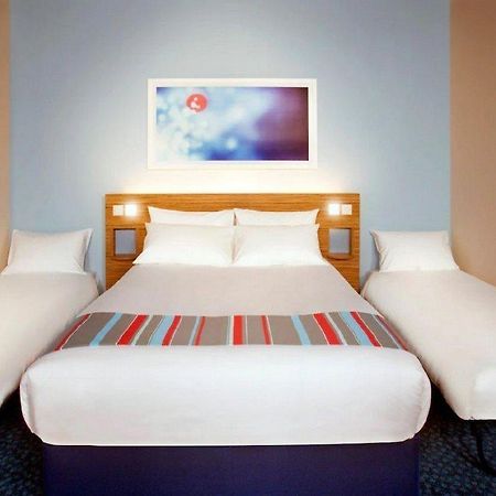 Travelodge Wadebridge Buitenkant foto